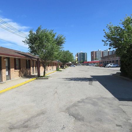 The Capri Motel Winnipeg Kültér fotó
