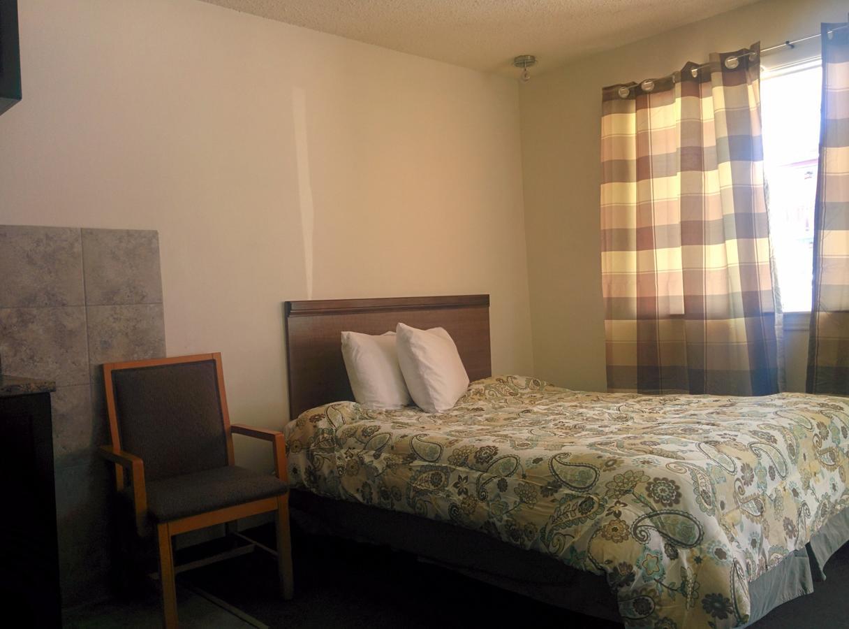 The Capri Motel Winnipeg Kültér fotó