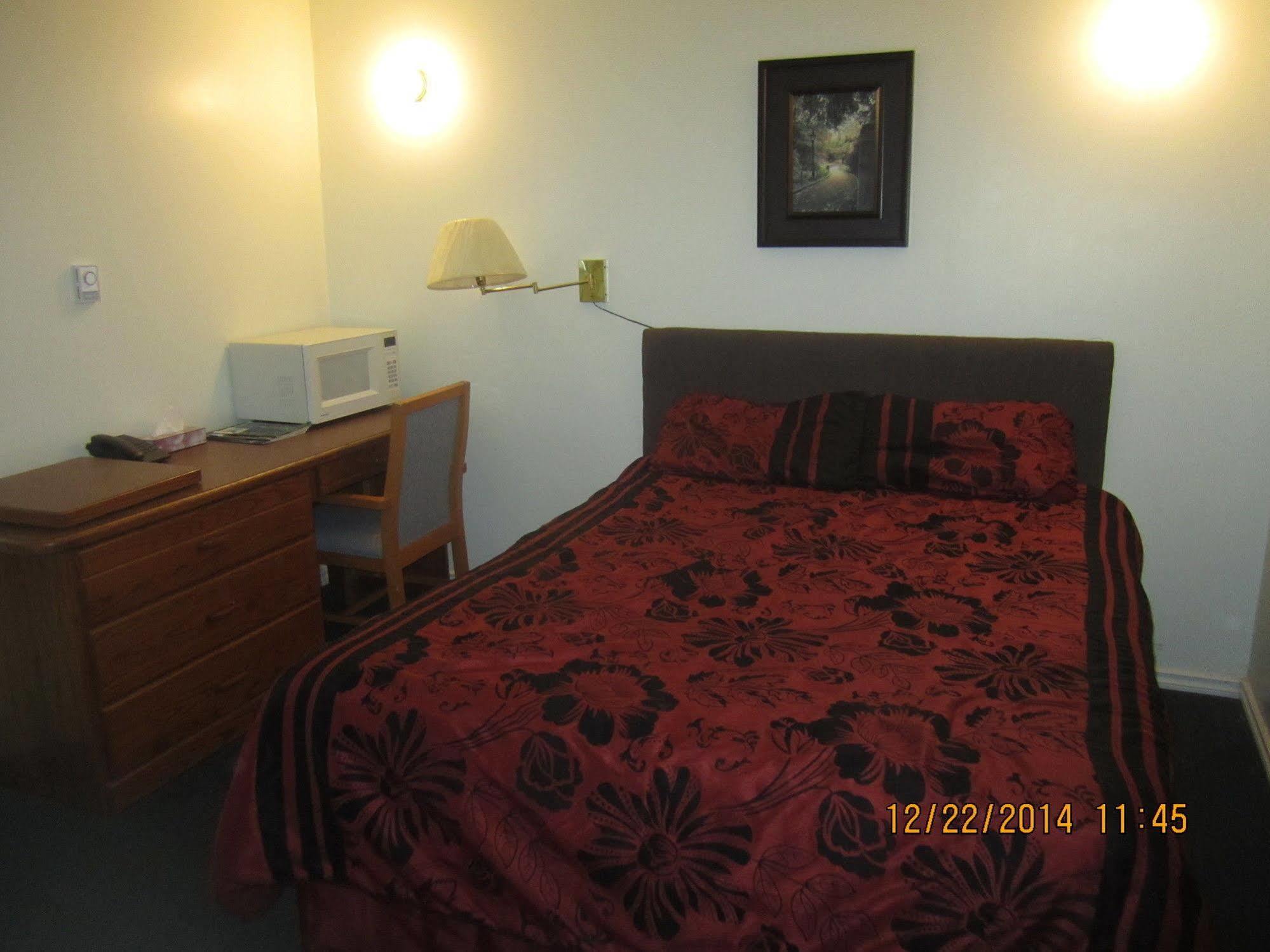 The Capri Motel Winnipeg Kültér fotó