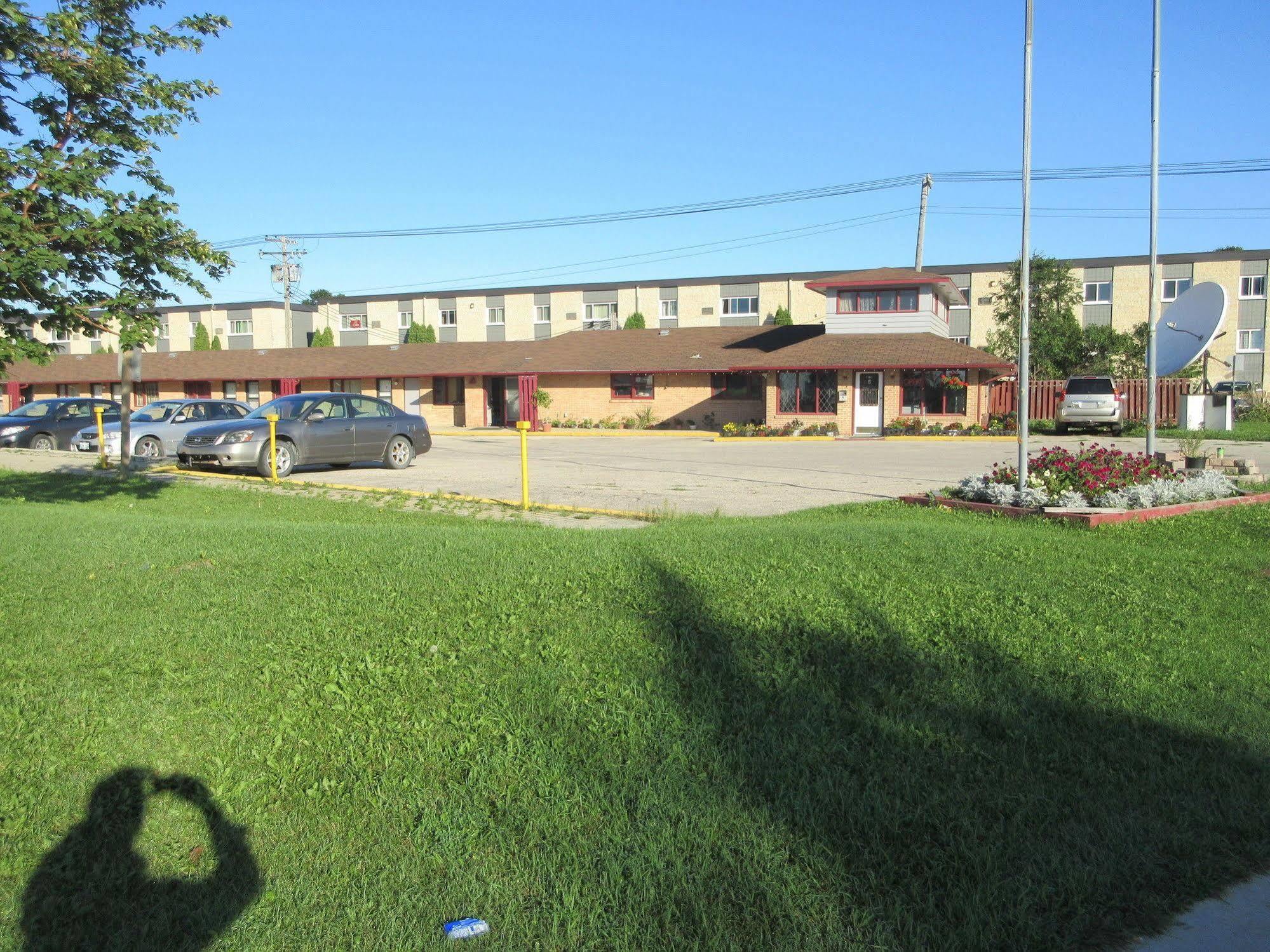 The Capri Motel Winnipeg Kültér fotó