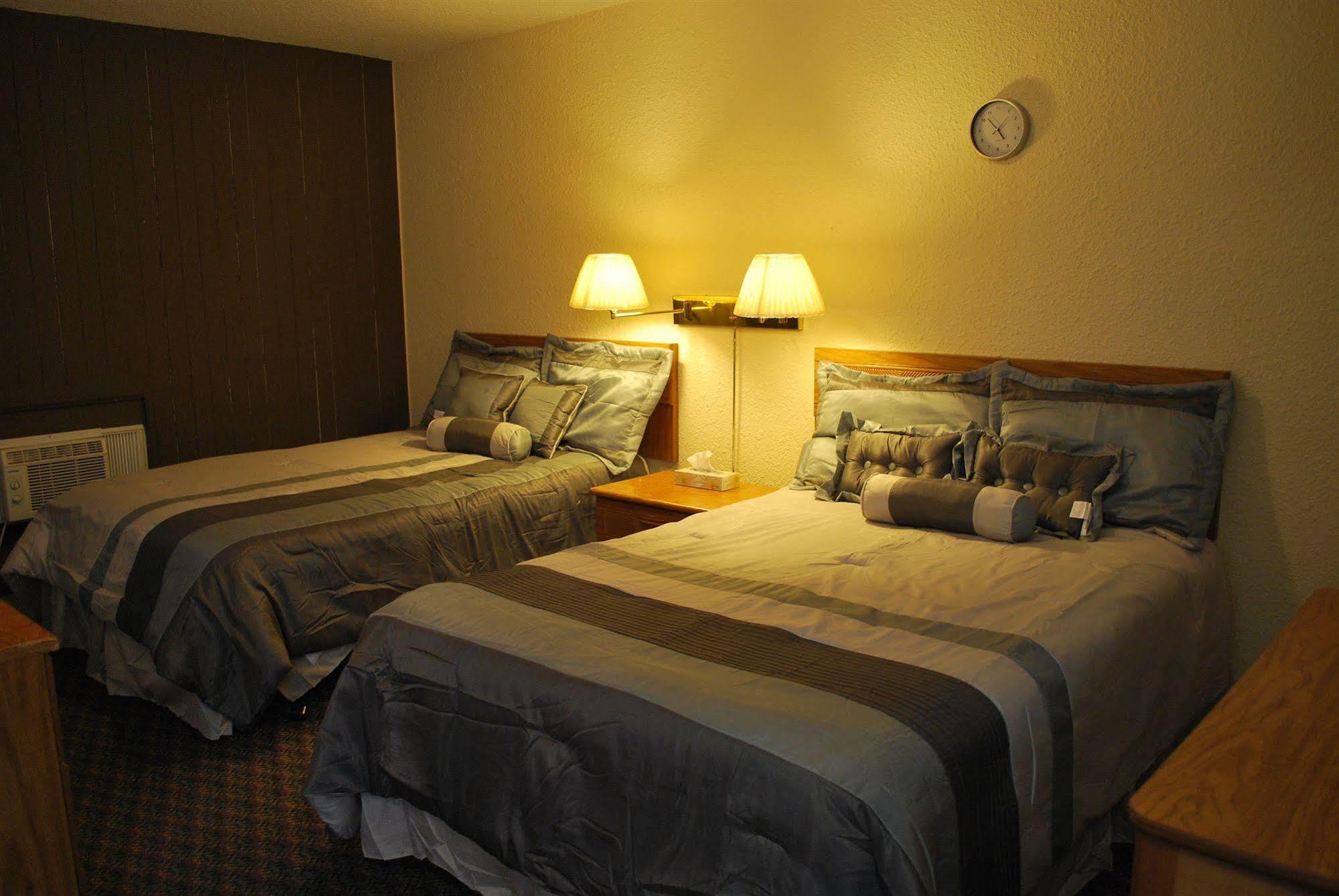 The Capri Motel Winnipeg Kültér fotó